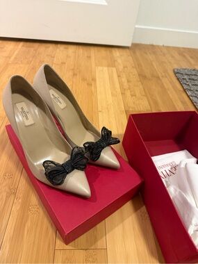 Valentino Beige Leather Pointed Toe Pumps with Black Bow